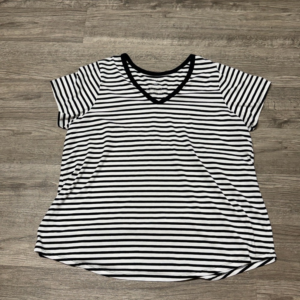 Torrid Black and White Striped V-Neck Tee